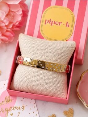 Piper K | Gold Tone Dice Rhinestone Stretch Bracelet ♠️✨